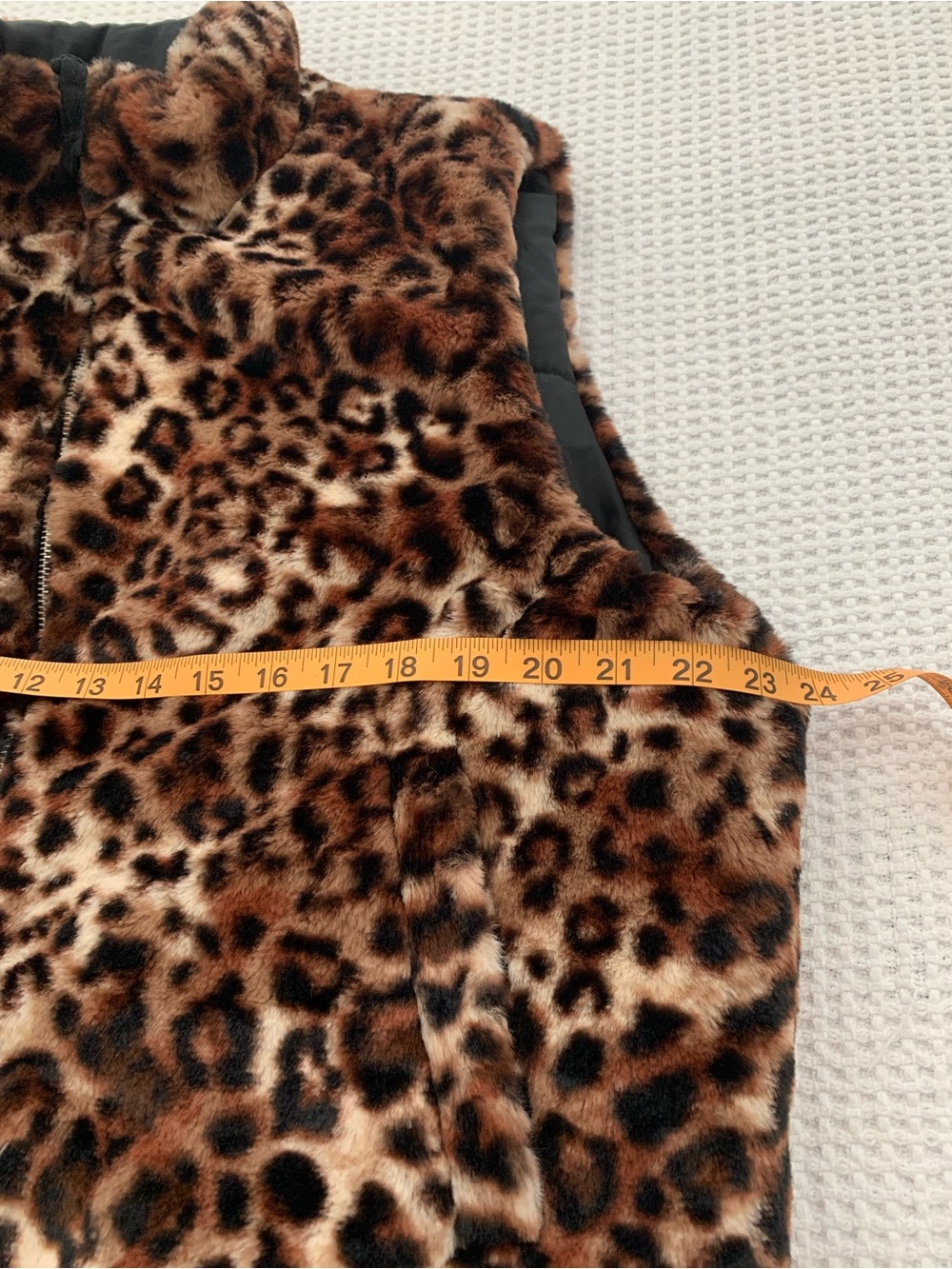 Reversible Vest Animal Print & Black Size XL - Picture 6 of 14